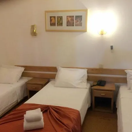 Hotel Grande Rio 2*